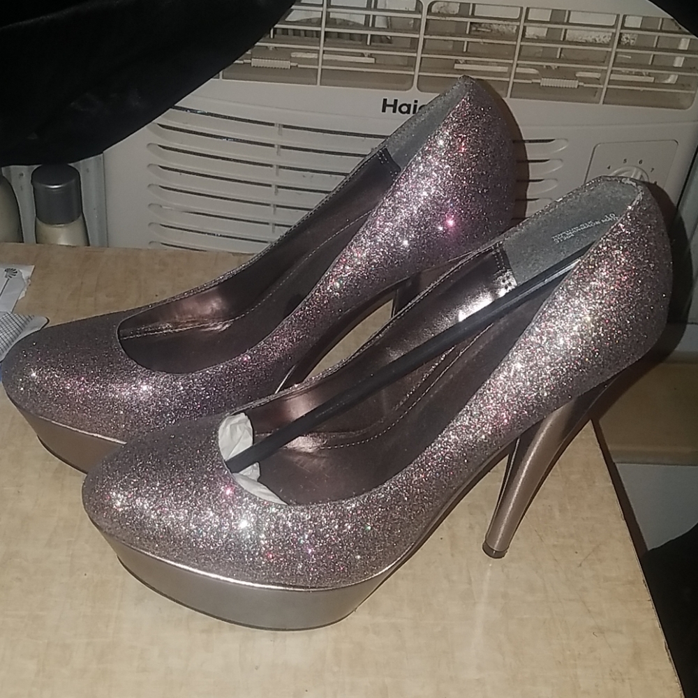 Mulitcolor glitter heels